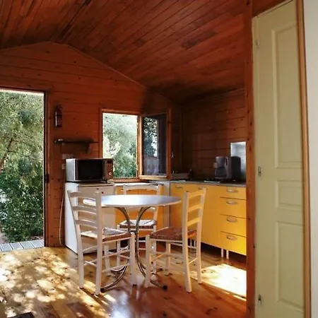 De Plos Piscine Holiday home