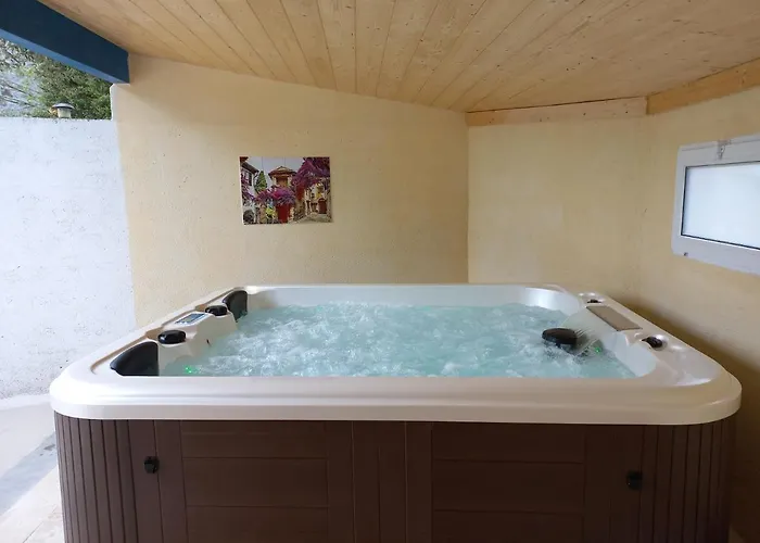 De Plos Piscine Ferienhaus Anduze